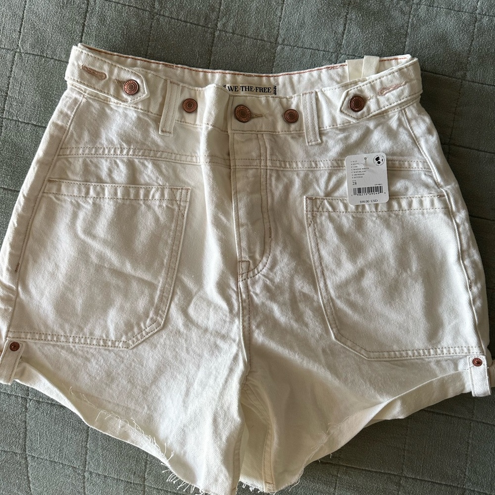 NWT We The Free Palmer Shorts - white, size 28
